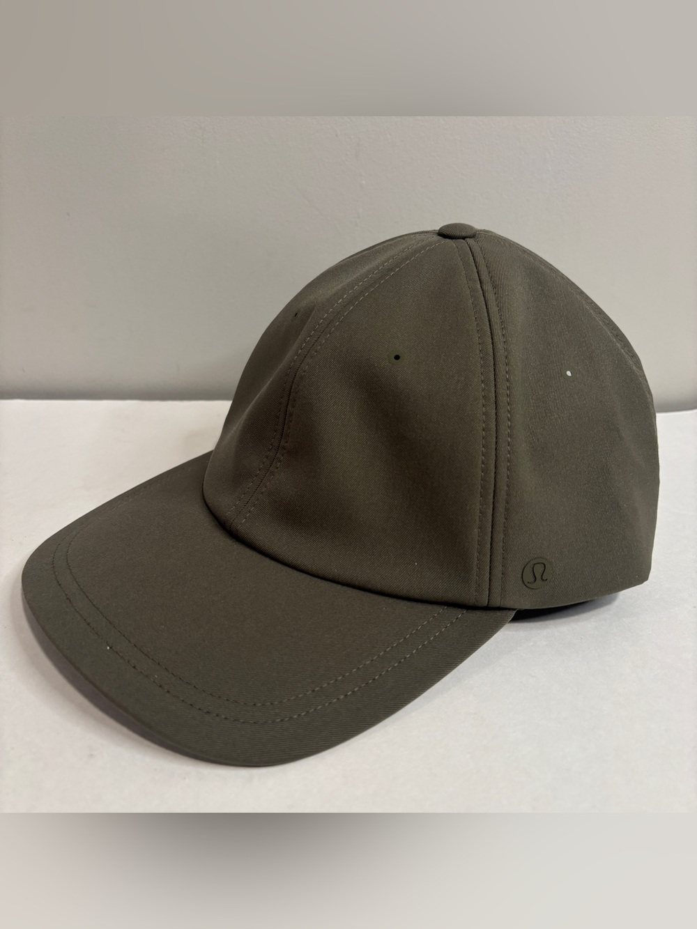 Lululemon Hat Strap Back Mens OS Green Fast and Free Running Lightweight Stretch
